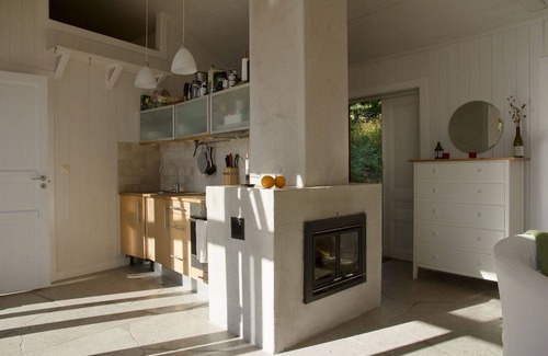 Boo House | Own jetty by the sea, 18 km to Stockholm city