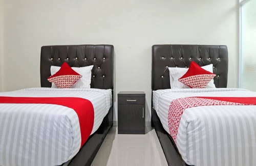 Padang Hotel | OYO 1326 Mahakam Guest House
