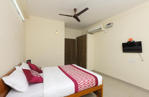 Mahindra World City Hotel | OYO 15197 Reddy's International