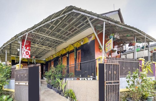 Ciater Hotel | OYO 3509 Pondok Yanti