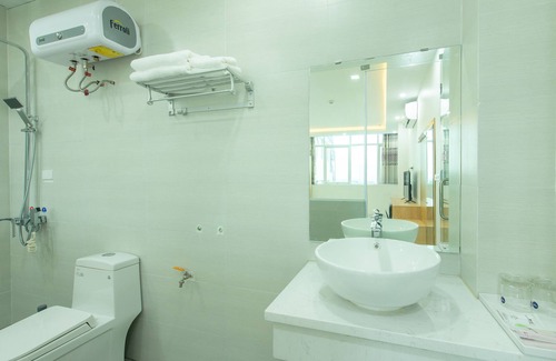 My Đinh Hotel | OYO 417 Truong Son Hotel