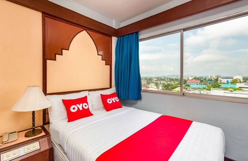 Ban Pa Yang Hotel | OYO 441 Grand Thara Hotel