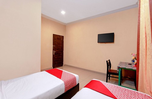 Berastagi Hotel | OYO 799 Hotel Dieng