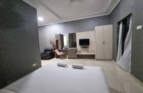 Sekinchan Hotel | OYO 89849 Sekin Hotel And Resort