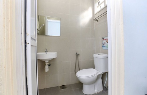 Kampung Merbau Patah Hotel | OYO 90132 Come Inn Premium