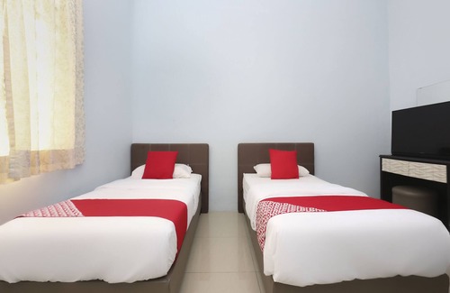 Kampung Merbau Patah Hotel | OYO 90132 Come Inn Premium