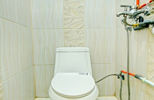 Prabumulih Hotel | OYO 90307 Fj Alfaeyza Kost