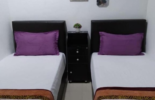 Pantai Tengah Hotel | OYO 90935 Langkawi Western Motel