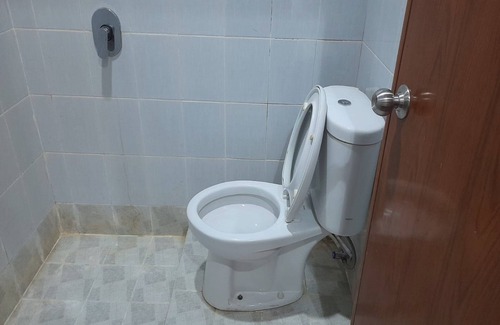 Borneo Hotel | OYO 91251 Hotel Aida Lestari