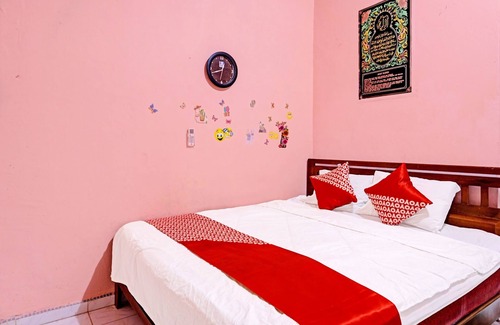 Tanjung Pinang Hotel | OYO 91428 Duta Stay