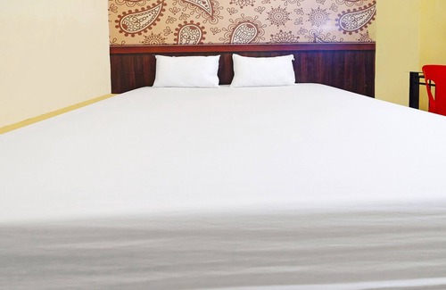 Palopo Hotel | OYO 91538 Wisma Idola Palopo