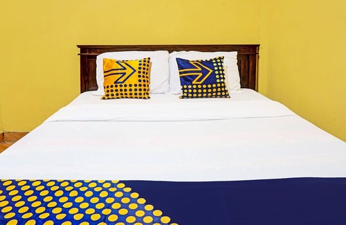 Ngaglik Hotel | OYO 91588 Ananda Guest House Batu