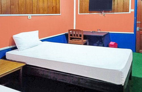 Tanjung Selor Hotel | OYO 91768 Hotel Tanjung Permai