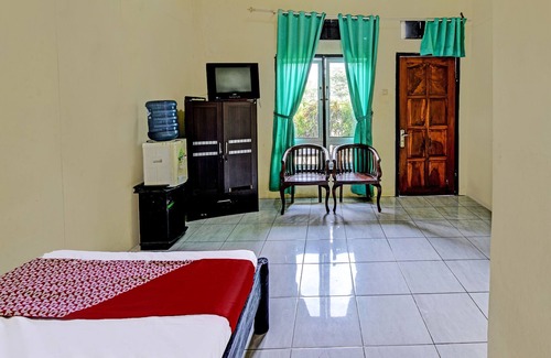 Pangandaran Hotel | OYO 91877 Mushroom Pondok Ator Syariah Hotel