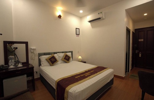 Wonogiri Hotel | OYO 92289 Hotel Aji Kusuma