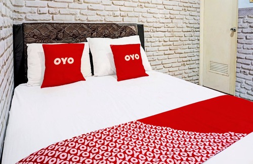 Kanigoro Hotel | OYO 92359 Kost Maluku 36 Family Residence