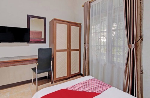 Pasir Pengaraian Hotel | OYO 92502 Penginapan Rokan Permai Syariah