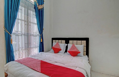 Pasir Pengaraian Hotel | OYO 92818 Penginapan Garuda Syariah