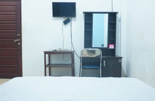 Marabahan Hotel | OYO 93654 Gr Kost Kaladan