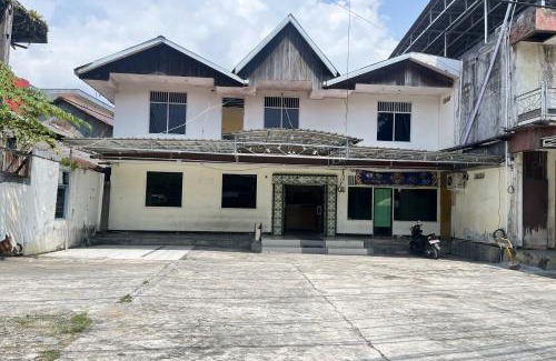 Marabahan Hotel | OYO 93752 Aglo Homestay NearYani Heahlerr