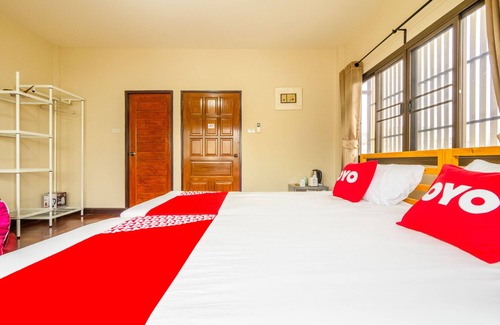 Anusawari Hotel | OYO 941 Chom's House at Sapanmai