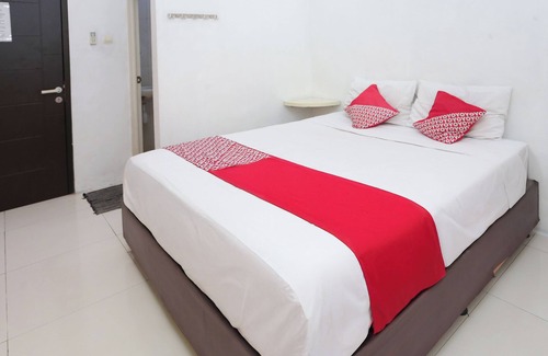 Jaka Sampurna Hotel | OYO 94348 Bro & Sis