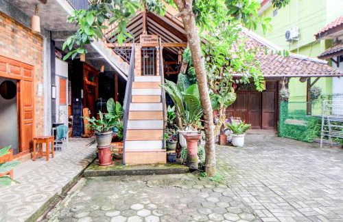 Patuk Hotel | OYO 94377 Maryam Homestay Syariah 2