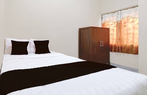 Banaran Hotel | OYO 94717 Homestay Ka Villa Syariah