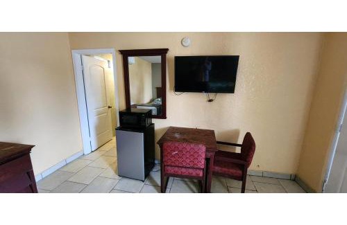 Bartow Hotel | OYO Budget Inn Bartow