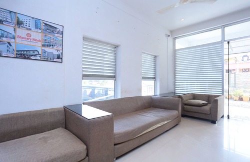 Palayam Hotel | OYO Flagship 16910 Hotel Prince Palace