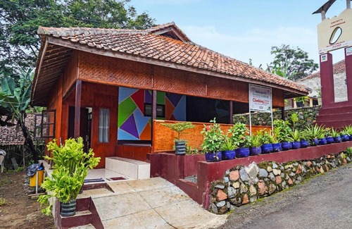 Padalarang Hotel | OYO Homes 90917 Eco Tourism Geopark Padalarang Homestay Syariah