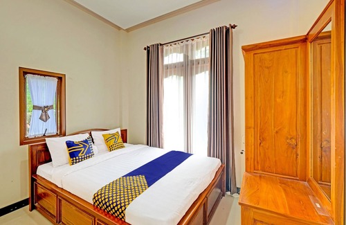 Bulukerto Hotel | OYO Homes 91095 Desa Wisata Conto