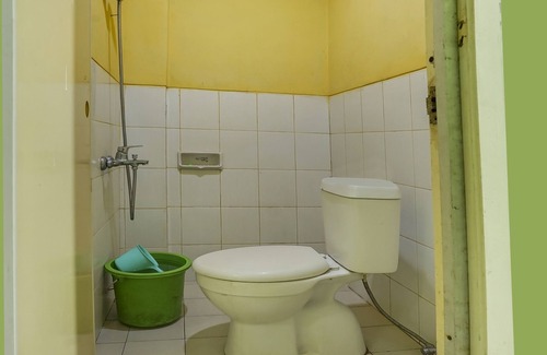 Prabumulih Hotel | OYO Life 91027 Note Hotel Syariah