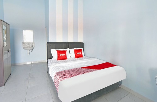 Cilacap Hotel | OYO Life 91399 Homestay Trendy Syariah