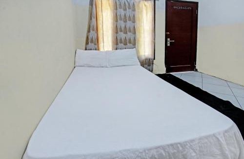 Praya Hotel | OYO Life 92853 Kost 999
