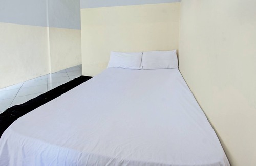 Praya Hotel | OYO Life 92853 Kost 999