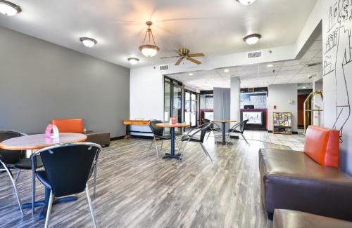Jacksonville Hotel | OYO Townhouse Inn Jacksonville near Little Rock Air Force Base