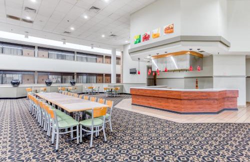 Owensboro Hotel | OYO Townhouse Owensboro West