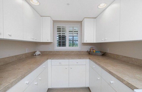 Englewood South Apartment | Oyster Creek Oasis Condo