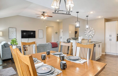 Ozark House | Ozark Home: Pool Access, Deck & Fenced Yard