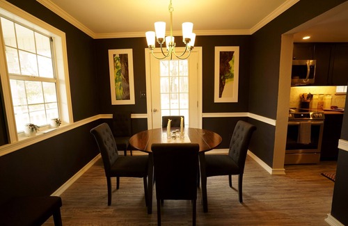 Clarksville House | Ozarks Country Retreat