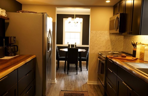 Clarksville House | Ozarks Country Retreat