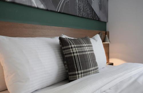 Central District Hotel | P&F Hotel