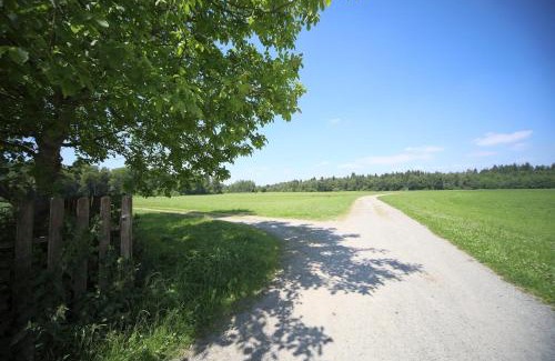 Bad Waldsee Apartment | P-Hosting Kitten Manor im Kurort Bad Waldsee