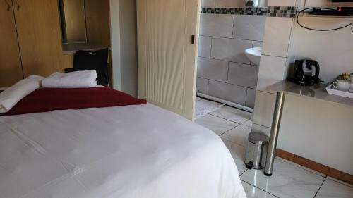 Ga-Segonyana House | Pab-Love Guest House
