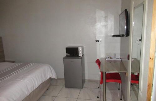 Ga-Segonyana House | Pab-Love Guest House