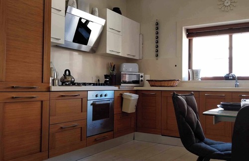 Paceville Apartment | Paceville Luxury Holiday Maisonette sleeps 9, top nightlife and beachdays.