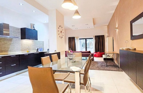 Paceville Apartment | Paceville two bedroom 2 bathrooms St. Julian's