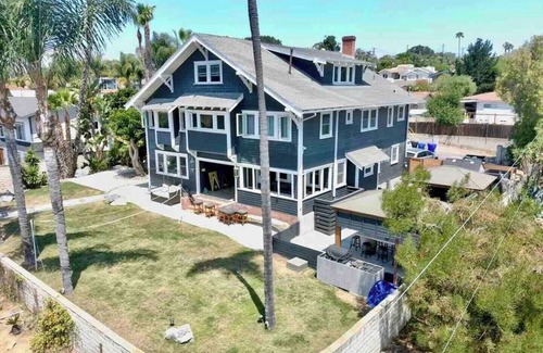 Pacific Beach House | Pacific Beach Home w/Hot Tub and Huge Yard