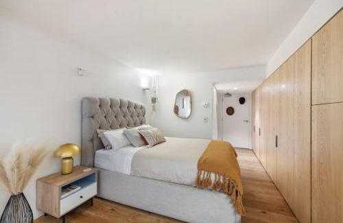 Bondi Beach Apartment | Pacific Chic Luxury Pad - Beachfront Aircon Lift